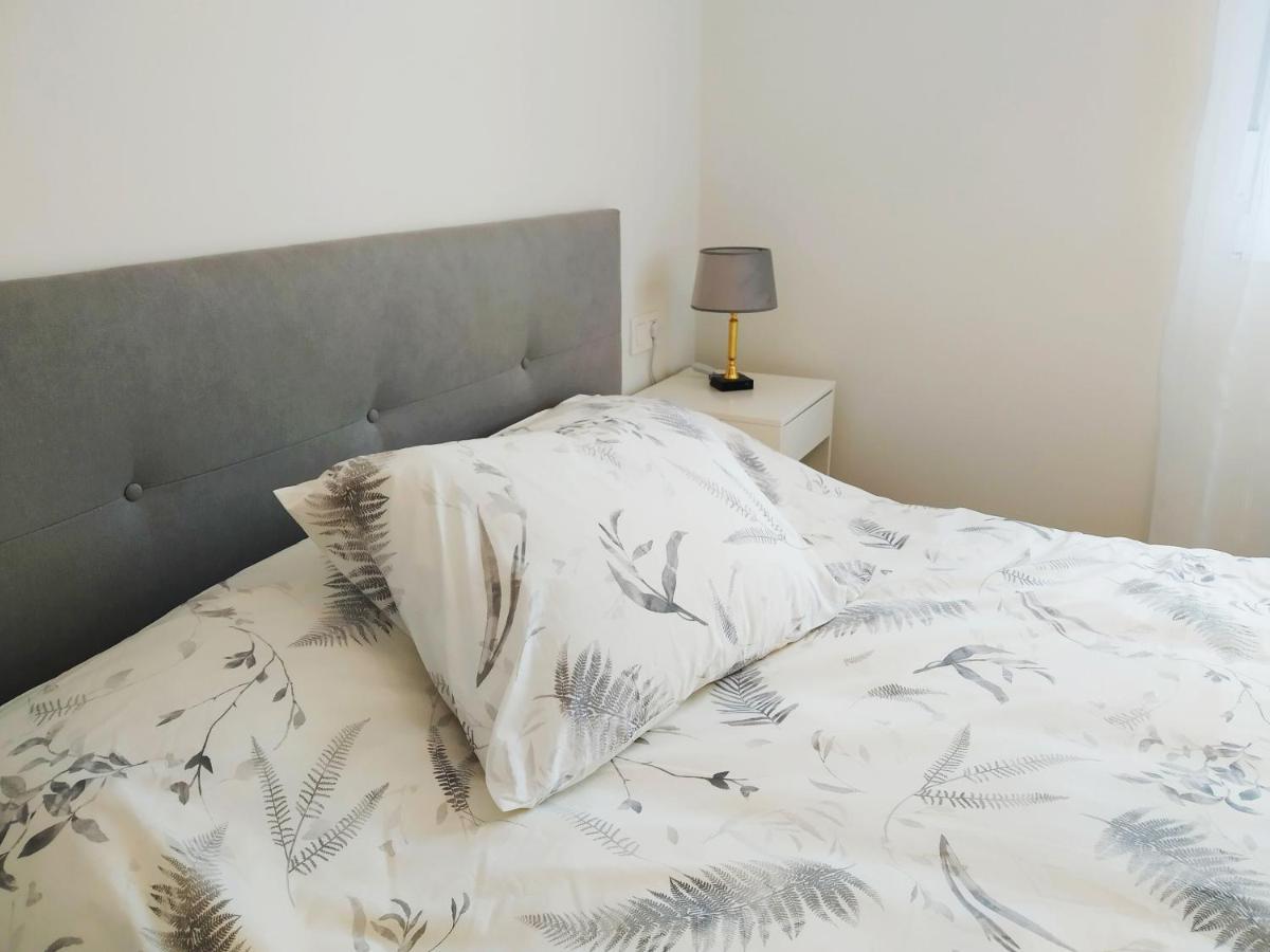 Apartment Especial Reformado 6 Huespedes Aviles